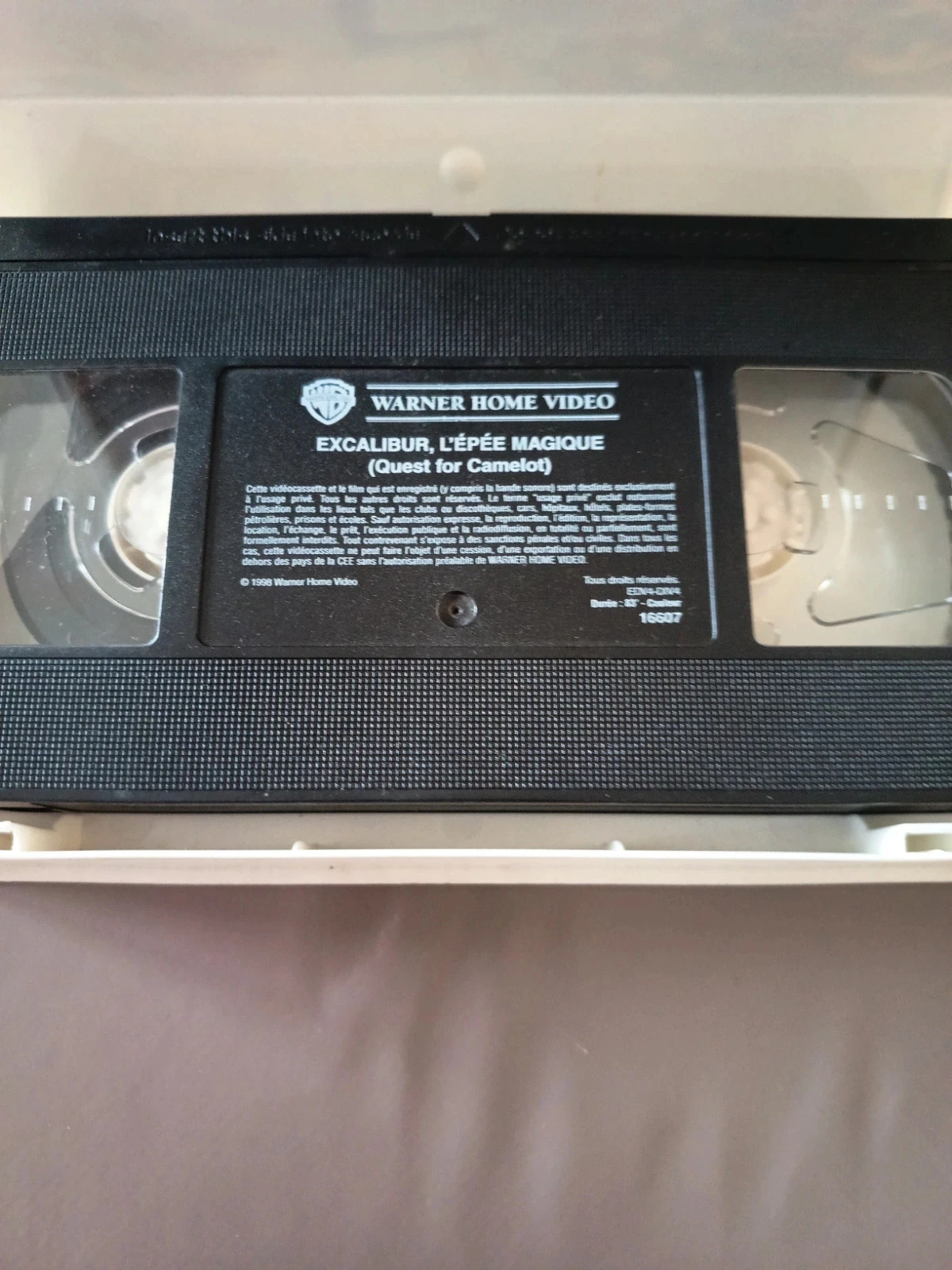 VHS Excalibur het magische zwaard – photo 5